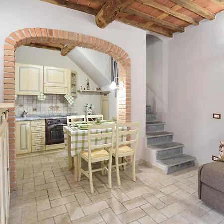 Vakantiehuis Cozy In Gualdo With Wifi