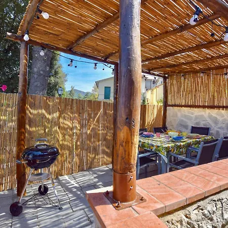 Cozy In Gualdo With Wifi